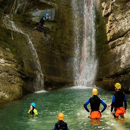 Le Bleu Du Lac 3 Etoiles - Secteur Recherche, Calme & Familiale, A 300M Du Lac & De La Vieille Ville, Garage Prive アヌシー エクステリア 写真